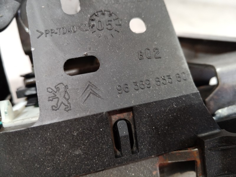 Recambio de columna direccion para peugeot 307 cc (s2) básico referencia OEM IAM 9638983380 9638983380 9638983380