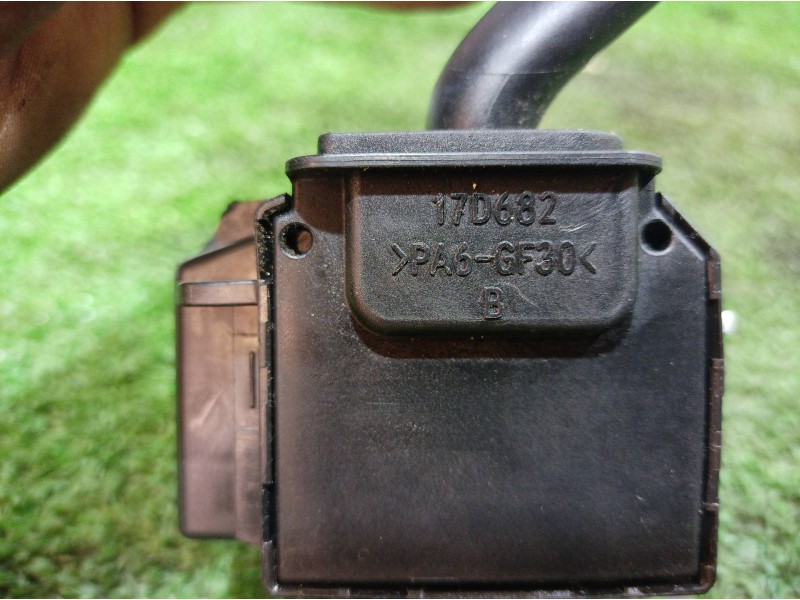 Recambio de mando luces para mazda 5 berl. (cr) 2.0 active+ referencia OEM IAM 17D682 17D682 17D682