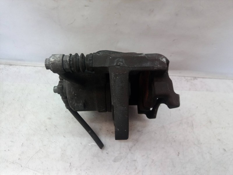 Recambio de pinza freno delantera derecha para volkswagen caddy ocio referencia OEM IAM   