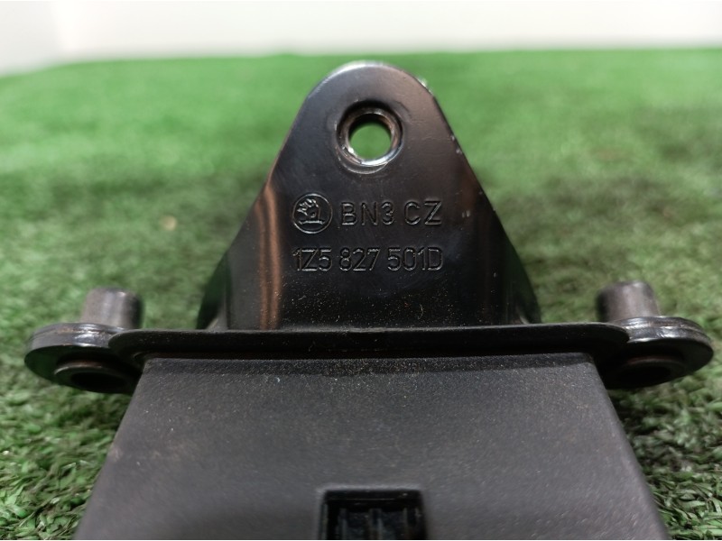 Recambio de cerradura maletero / porton para skoda octavia combi (1z5) elegance referencia OEM IAM 1Z5827501D 1Z5827501D 1Z58275