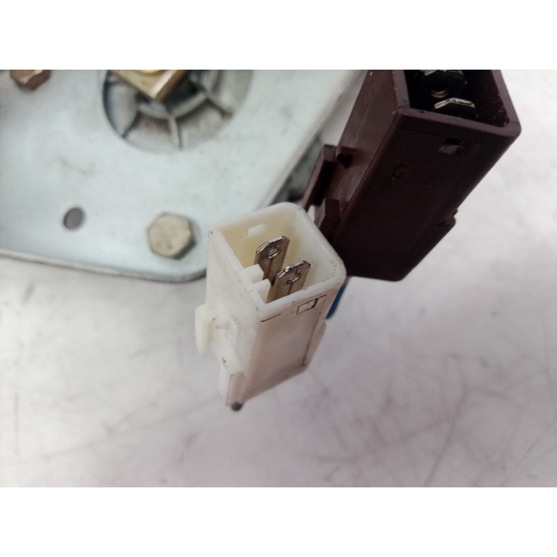 Recambio de motor limpia trasero para citroën ax 1.1 image referencia OEM IAM 53201302 53201302 53201302