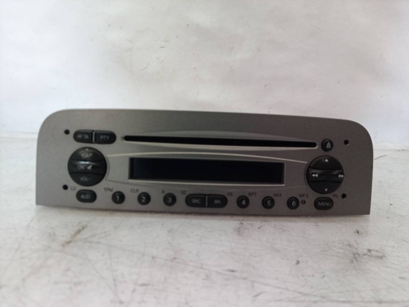 Recambio de sistema audio / radio cd para alfa romeo 147 (190) 1.6 t.spark distinctive referencia OEM IAM 7645328316 7645328316 