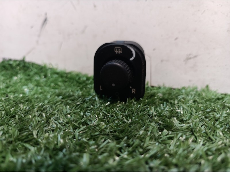 Recambio de mando retrovisor para volkswagen golf plus (5m1) bluemotion edition referencia OEM IAM 1K0959565H 1K0959565H 1K09595