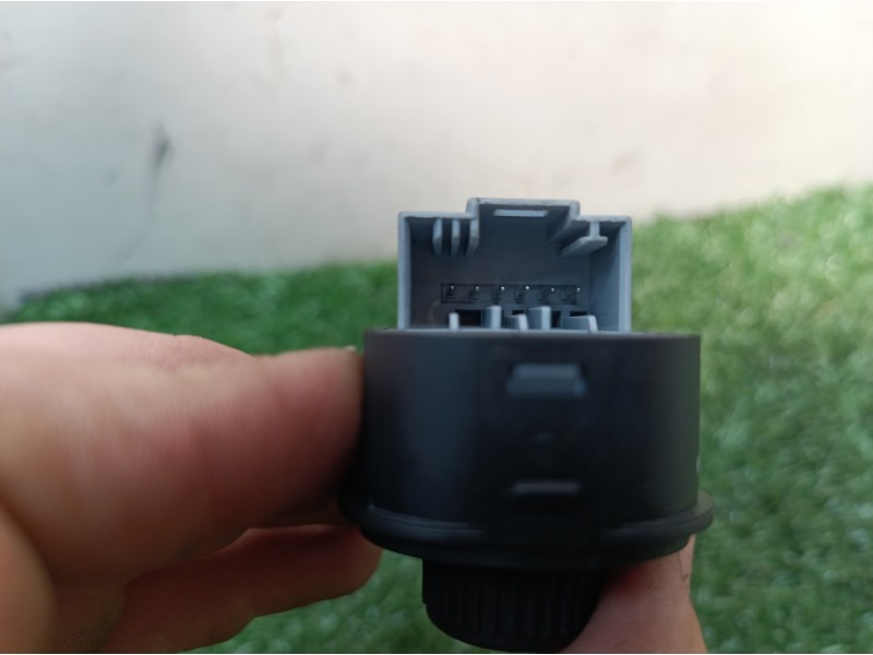 Recambio de mando retrovisor para volkswagen golf plus (5m1) bluemotion edition referencia OEM IAM 1K0959565H 1K0959565H 1K09595