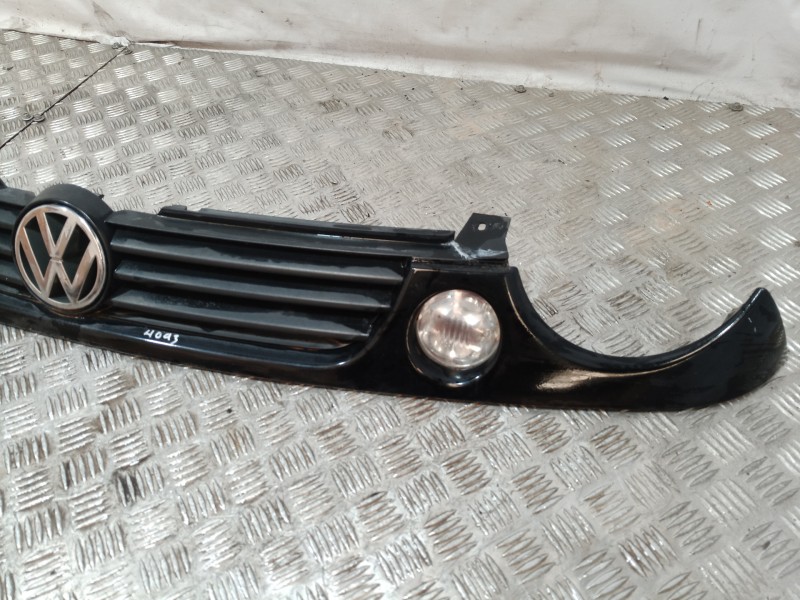 Recambio de rejilla delantera para volkswagen passat berlina (3b2) comfortline referencia OEM IAM   