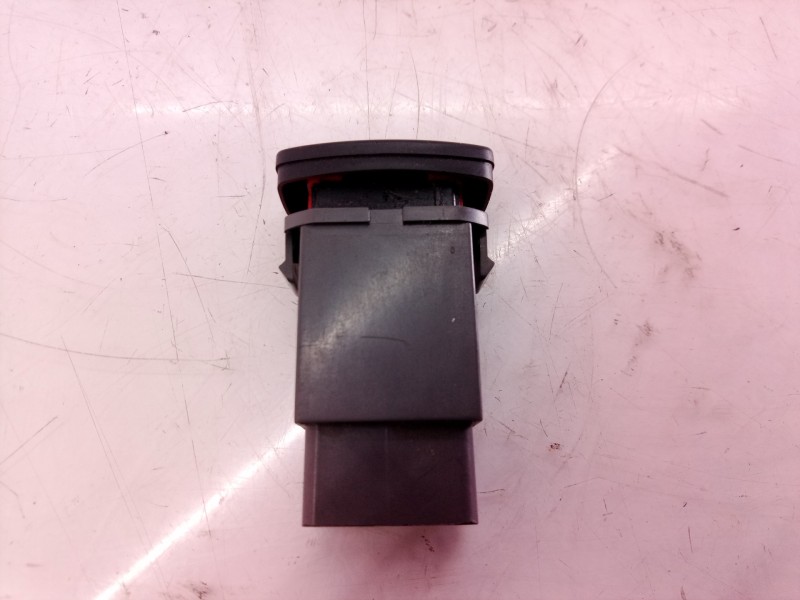 Recambio de warning para daewoo nubira berlina cdx referencia OEM IAM 864W0140 864W0140 864W0140