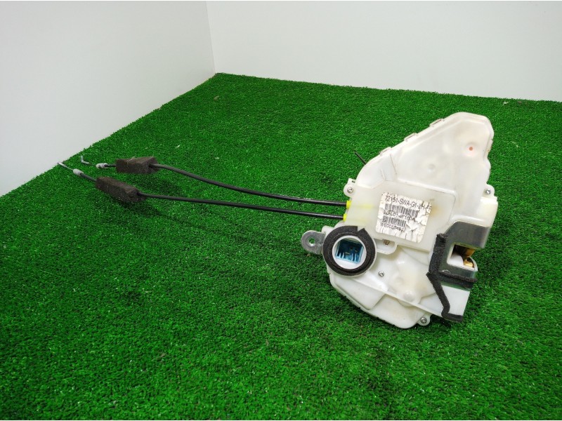 Recambio de cerradura puerta delantera izquierda para honda cr-v (re) executive referencia OEM IAM 72151SWAG1 72151SWAG1 72151SW