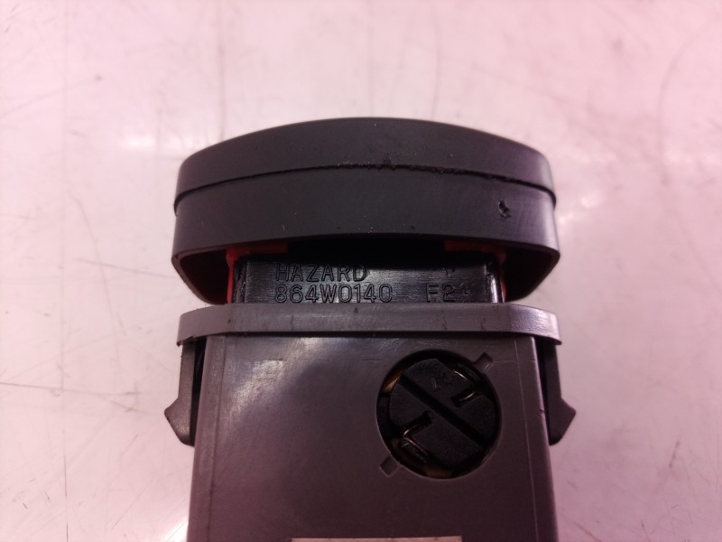 Recambio de warning para daewoo nubira berlina cdx referencia OEM IAM 864W0140 864W0140 864W0140