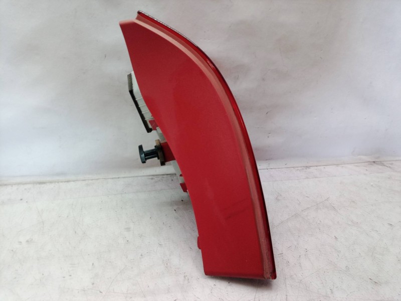 Recambio de piloto trasero derecho para renault clio ii fase ii (b/cb0) authentique referencia OEM IAM   