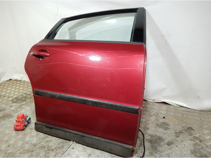 Recambio de puerta trasera derecha para volkswagen passat berlina (3b2) comfortline referencia OEM IAM   