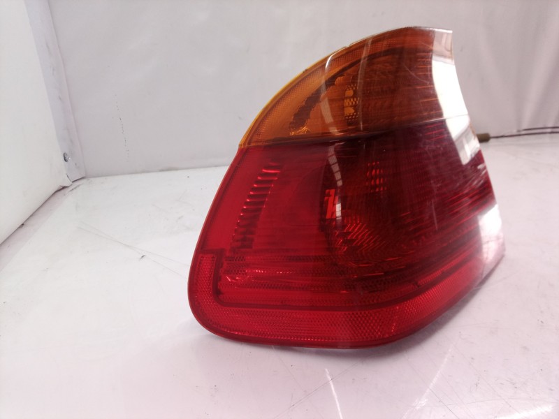 Recambio de piloto trasero izquierdo para bmw serie 3 berlina (e46) 320d referencia OEM IAM   