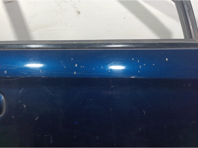 Recambio de puerta delantera derecha para chrysler voyager (rg) 2.5 crd grand voyager limited referencia OEM IAM   