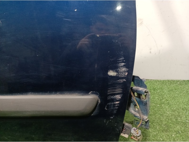 Recambio de puerta delantera derecha para chrysler voyager (rg) 2.5 crd grand voyager limited referencia OEM IAM   