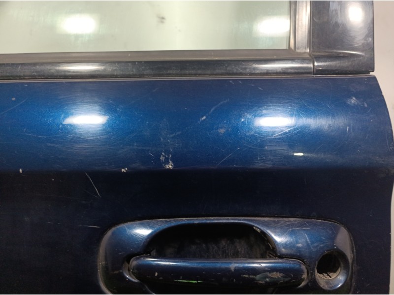 Recambio de puerta delantera izquierda para chrysler voyager (rg) 2.5 crd grand voyager limited referencia OEM IAM   