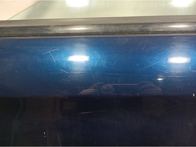 Recambio de puerta delantera izquierda para chrysler voyager (rg) 2.5 crd grand voyager limited referencia OEM IAM   