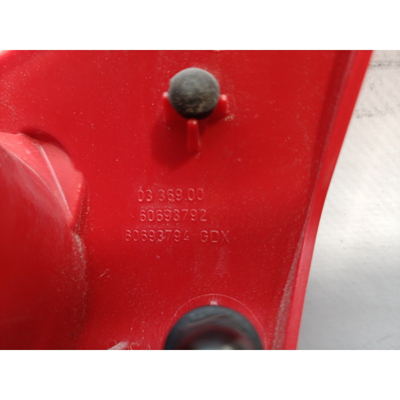 Recambio de piloto trasero izquierdo interior para alfa romeo 147 (190) 1.6 t.spark eco distinctive referencia OEM IAM 60693792 