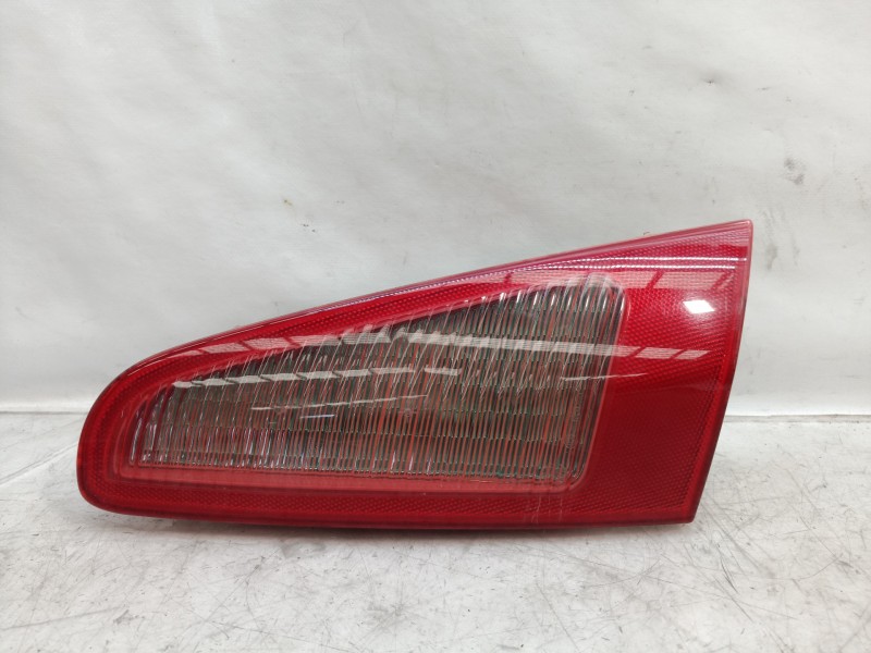 Recambio de piloto trasero derecho interior para alfa romeo 147 (190) 1.6 t.spark eco distinctive referencia OEM IAM 60693791 60