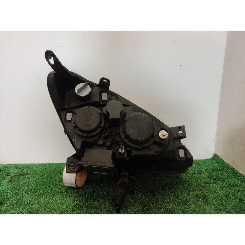 Recambio de faro xenon izquierdo para citroën c5 berlina 3.0 v6 exclusive automático referencia OEM IAM 9639319980 9639319980 96
