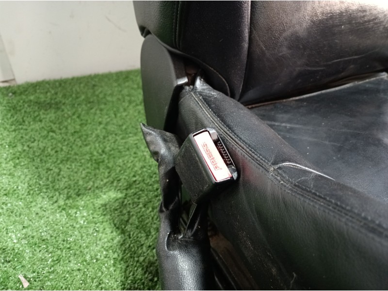 Recambio de asiento delantero izquierdo para peugeot 307 cc (s2) sport referencia OEM IAM 3PUERTAS 3 PUERTAS 3 PUERTAS