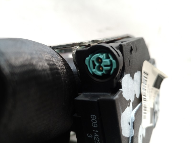 Recambio de cinturon seguridad trasero central para audi a8 (4e2) 3.7 quattro referencia OEM IAM 610312900 610312900 610312900