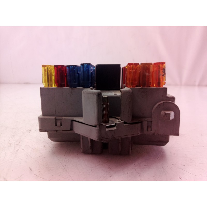 Recambio de caja reles / fusibles para fiat doblo cargo (223) 1.9 d furg. referencia OEM IAM 46752706 46752706 46752706