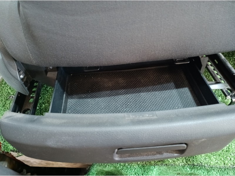 Recambio de juego asientos completo para volkswagen golf plus (5m1) bluemotion edition referencia OEM IAM   