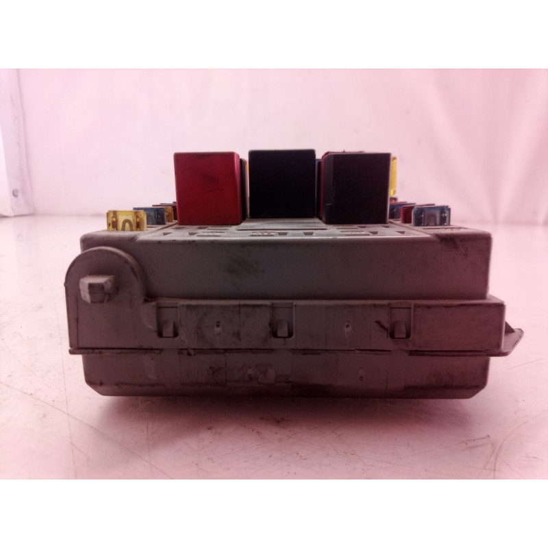 Recambio de caja reles / fusibles para fiat doblo cargo (223) 1.9 d furg. referencia OEM IAM 46752706 46752706 46752706