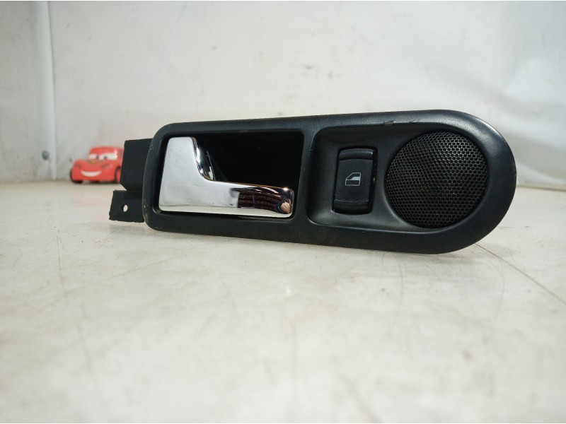Recambio de maneta interior trasera derecha para volkswagen passat berlina (3b2) comfortline referencia OEM IAM 3B0839113 3B0839