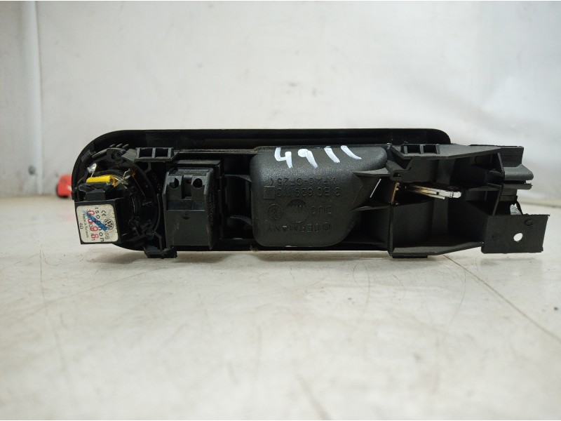Recambio de maneta interior trasera derecha para volkswagen passat berlina (3b2) comfortline referencia OEM IAM 3B0839113 3B0839