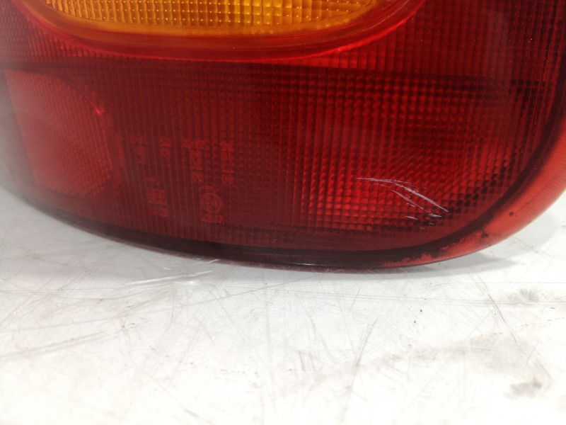 Recambio de piloto trasero derecho para hyundai accent (x3) 1.3 gls automático referencia OEM IAM 9240222210 9240222210 92402222