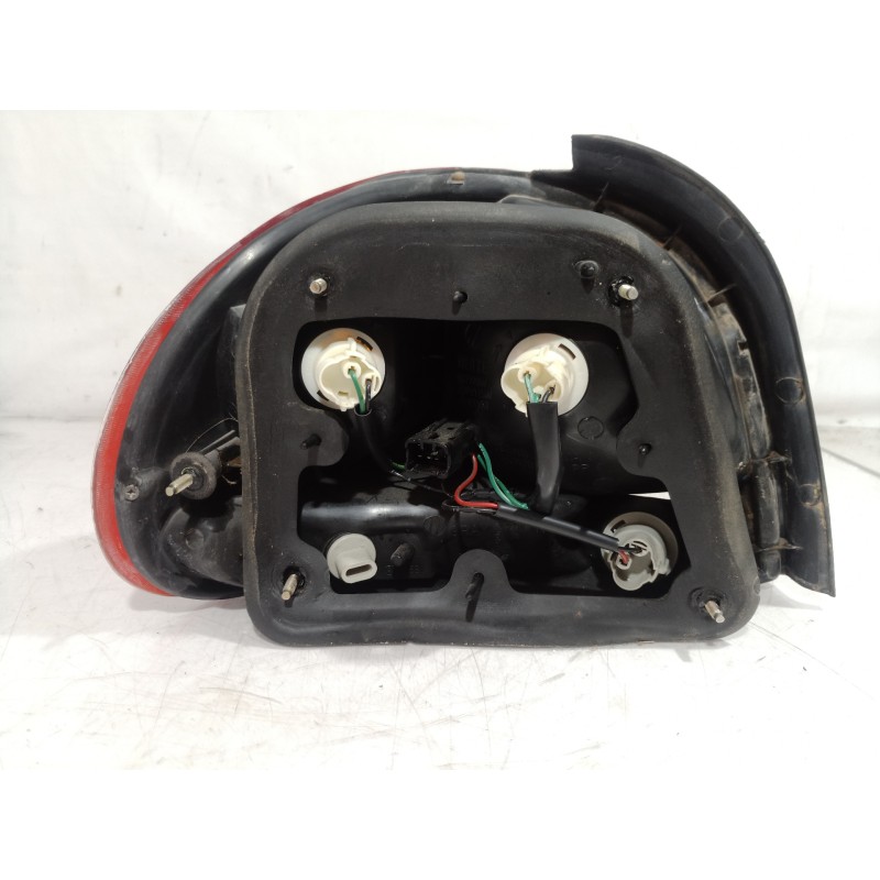 Recambio de piloto trasero derecho para hyundai accent (x3) 1.3 gls automático referencia OEM IAM 9240222210 9240222210 92402222