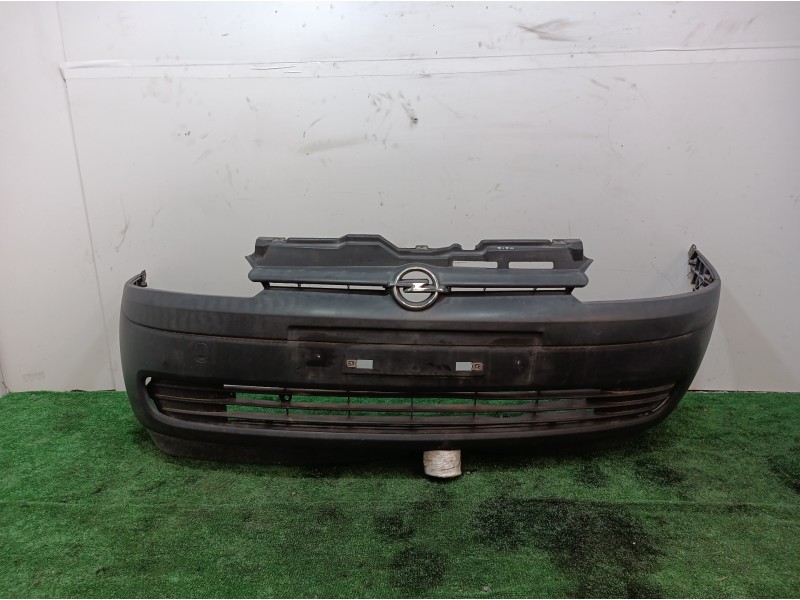 Recambio de paragolpes delantero para opel combo (corsa c) cargo referencia OEM IAM 13113087 13113087 09116125