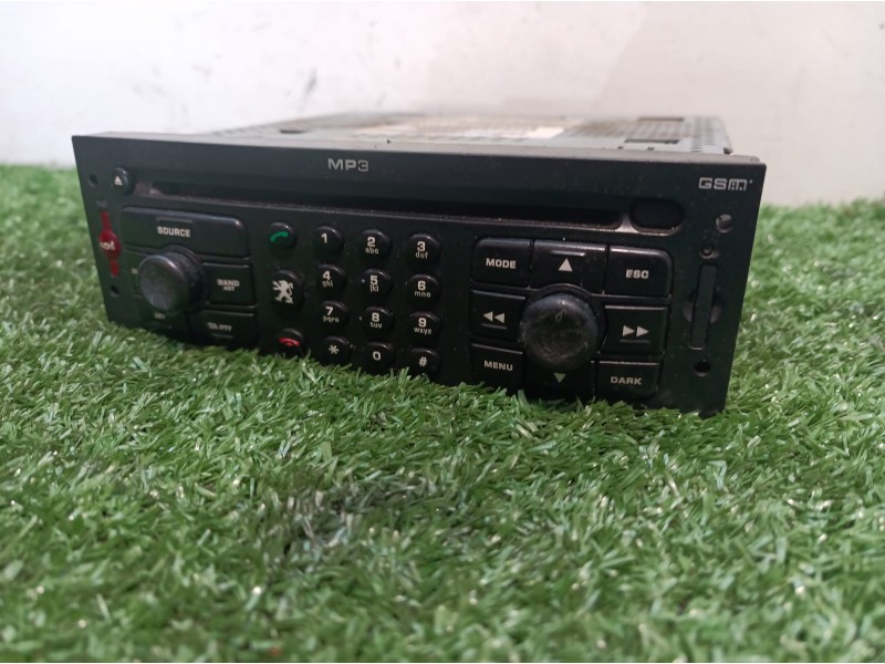Recambio de sistema audio / radio cd para peugeot 307 cc (s2) sport referencia OEM IAM 96611440XT 96611440XT CA0000500189