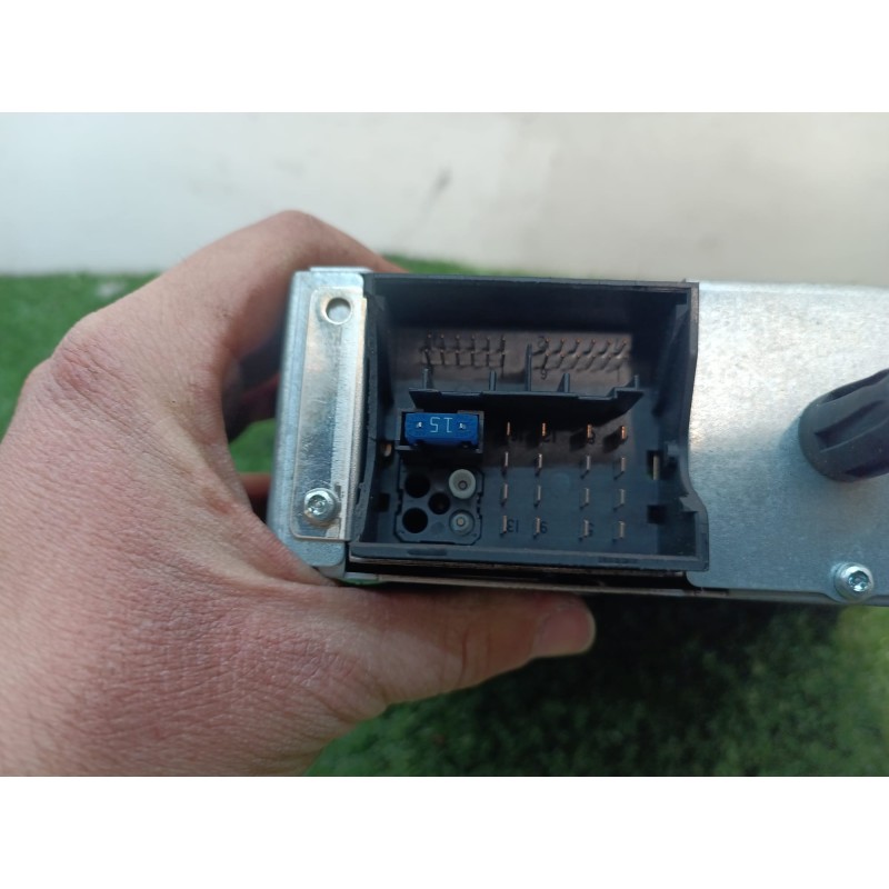 Recambio de sistema audio / radio cd para peugeot 307 cc (s2) sport referencia OEM IAM 96611440XT 96611440XT CA0000500189