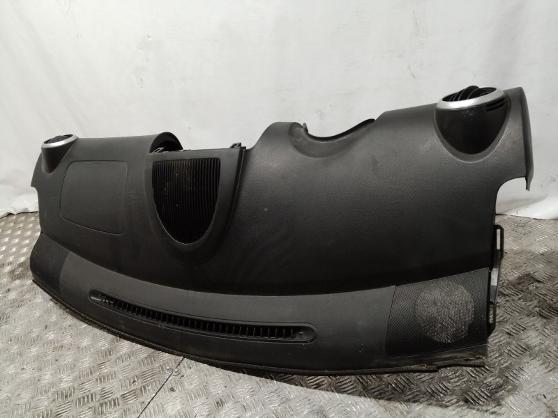 Recambio de salpicadero para peugeot 107 básico referencia OEM IAM   