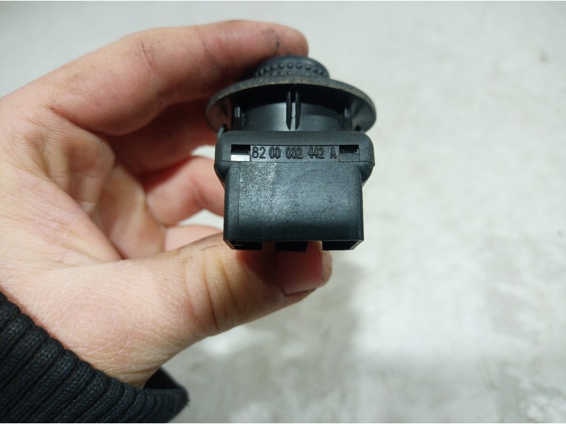 Recambio de mando retrovisor para renault megane ii classic berlina 1.9 dci diesel referencia OEM IAM 8200002442A 8200002442A 82