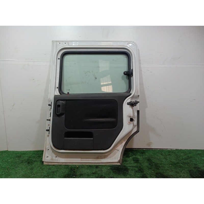 Recambio de puerta lateral corredera derecha para opel combo (corsa c) cargo referencia OEM IAM   