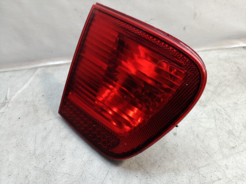 Recambio de piloto trasero izquierdo interior para seat ibiza (6k1) select referencia OEM IAM   