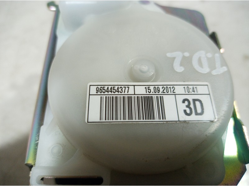 Recambio de cinturon seguridad trasero derecho para citroën c4 picasso business class referencia OEM IAM 9654454377 9654454377 9