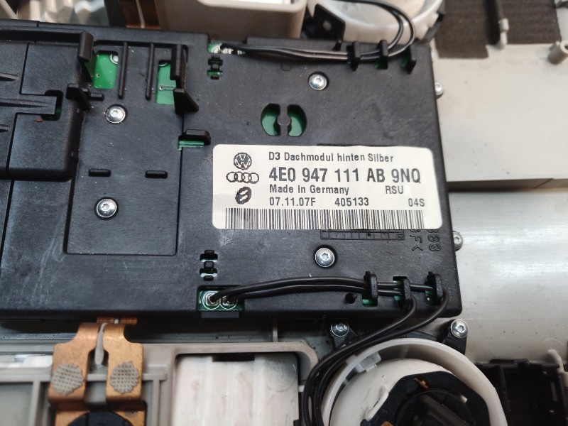 Recambio de luz interior para audi a8 (4e2) 3.0 tdi quattro l referencia OEM IAM 4E0947111A 4E0947111A 4E0947111A