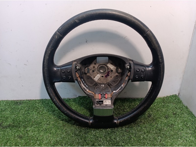 Recambio de volante para volkswagen golf v berlina (1k1) highline referencia OEM IAM 1K0959537J 61618396 1K0959538