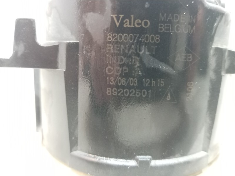 Recambio de faro antiniebla derecho para renault megane ii berlina 5p referencia OEM IAM 8200074008 8200074008 8200074008