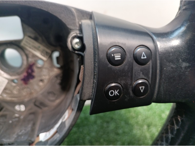 Recambio de volante para volkswagen golf v berlina (1k1) highline referencia OEM IAM 1K0959537J 61618396 1K0959538