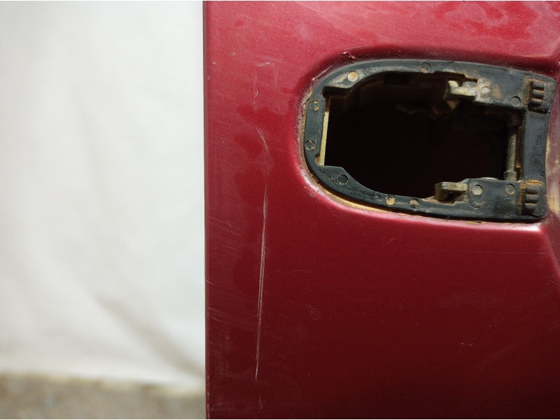 Recambio de puerta delantera derecha para volkswagen passat berlina (3b2) comfortline referencia OEM IAM   