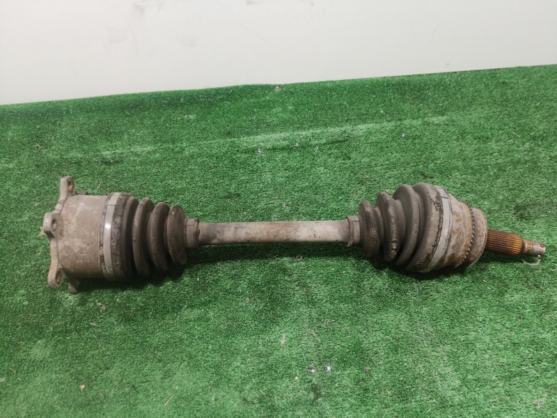 Recambio de transmision delantera izquierda para mitsubishi montero (v60/v70) referencia OEM IAM   