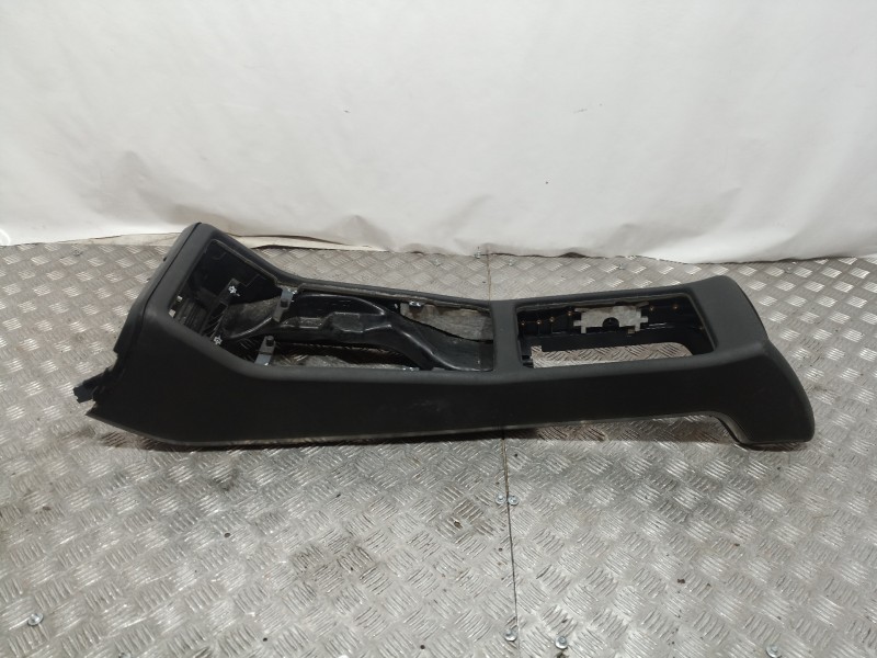 Recambio de consola central tras. para audi a8 (4e2) 3.0 tdi quattro referencia OEM IAM 4E0863241D 4E0863241D 4E0863241