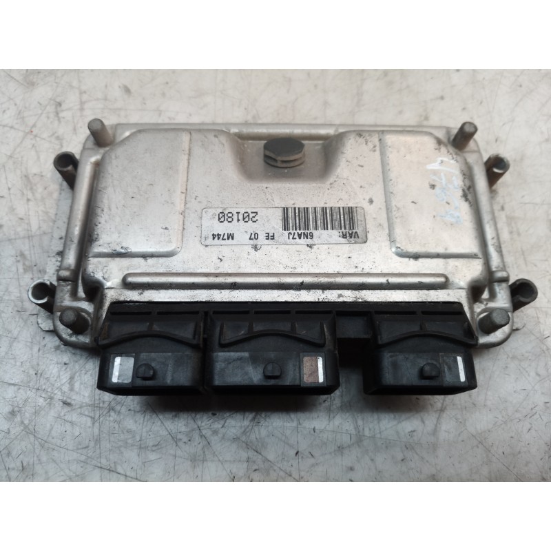 Recambio de centralita motor uce para citroën xsara picasso 1.6 16v exclusive referencia OEM IAM 0261206633 0261206633 026120663