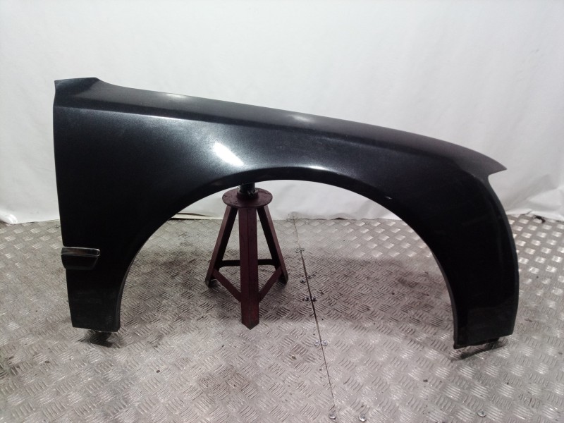 Recambio de aleta delantera derecha para audi a8 (4e2) referencia OEM IAM    Recambio de aleta delantera derecha para audi a8 (4e2) referencia OEM IAM