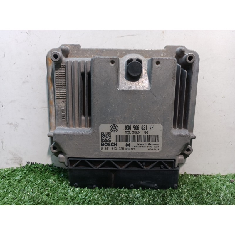 Recambio de centralita motor uce para volkswagen golf v berlina (1k1) highline referencia OEM IAM 03G906021KH 03G906021KH 1039S1