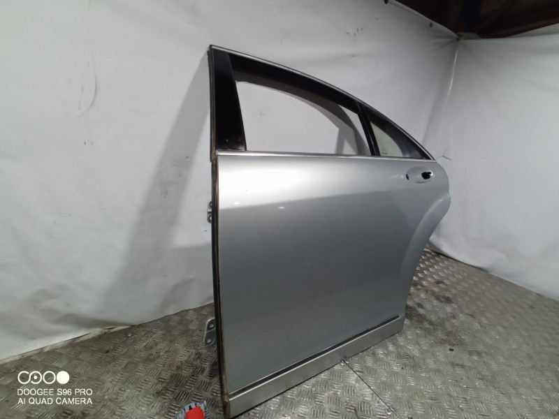 Recambio de puerta trasera izquierda para mercedes-benz clase s (w221) berlina 500 l (221.171) referencia OEM IAM   
